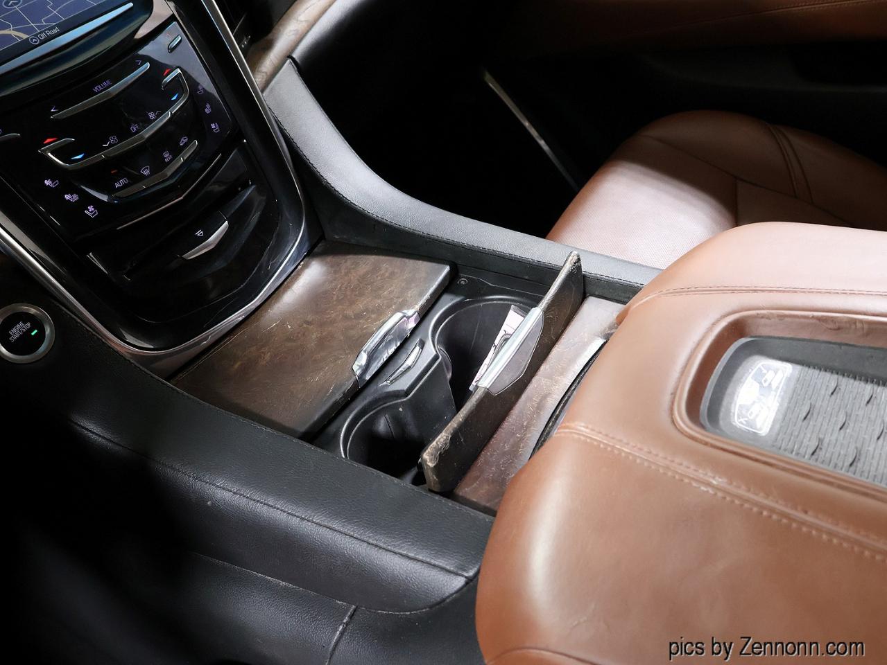 Cadillac Escalade ESV 4WD 4dr Premium Luxury 2017