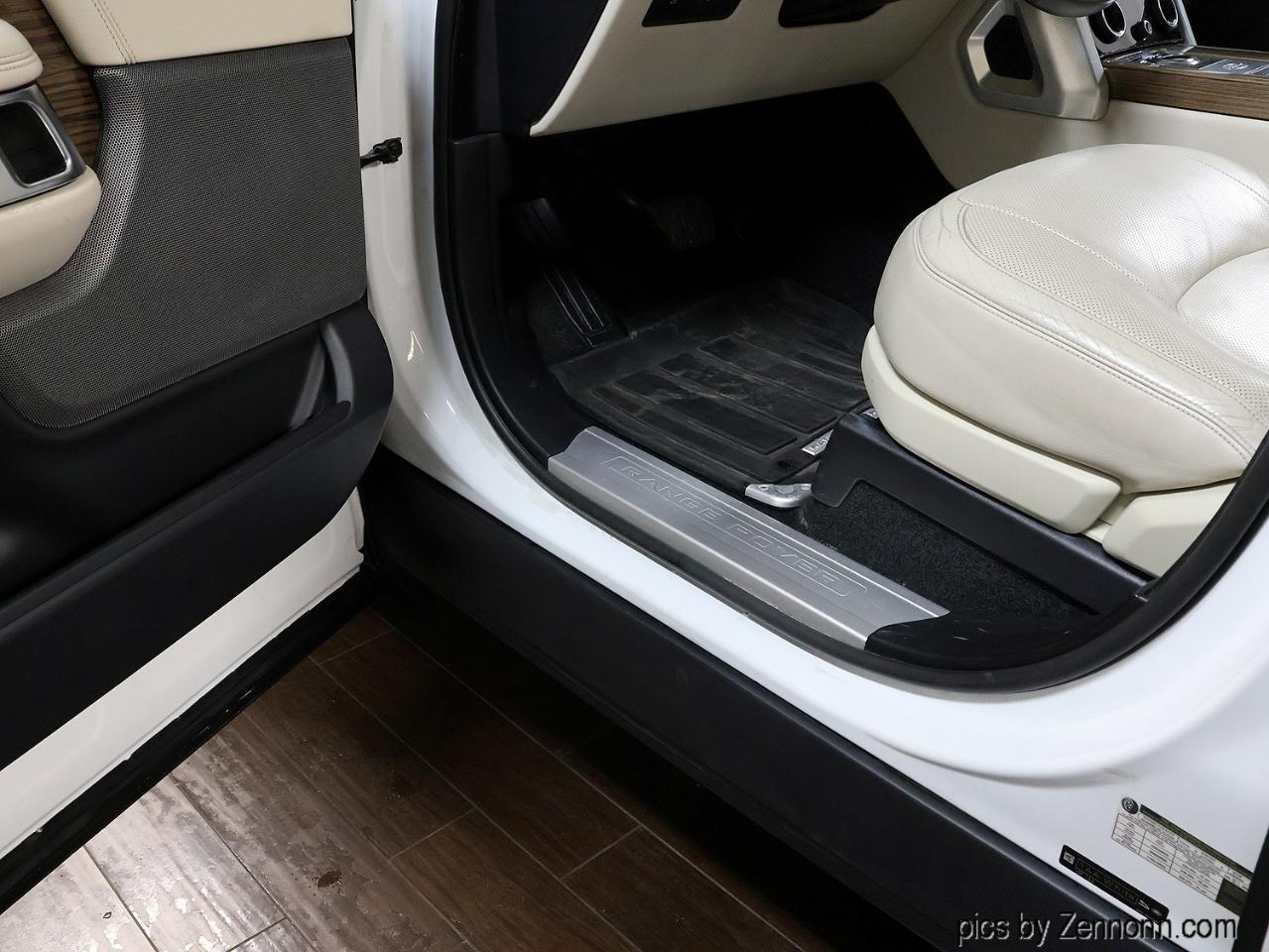 Land Rover Range Rover V6 Supercharged HSE SWB 2019