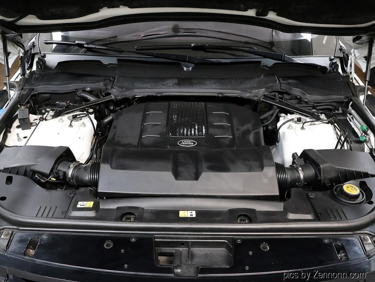 Land Rover Range Rover V6 Supercharged HSE SWB 2019