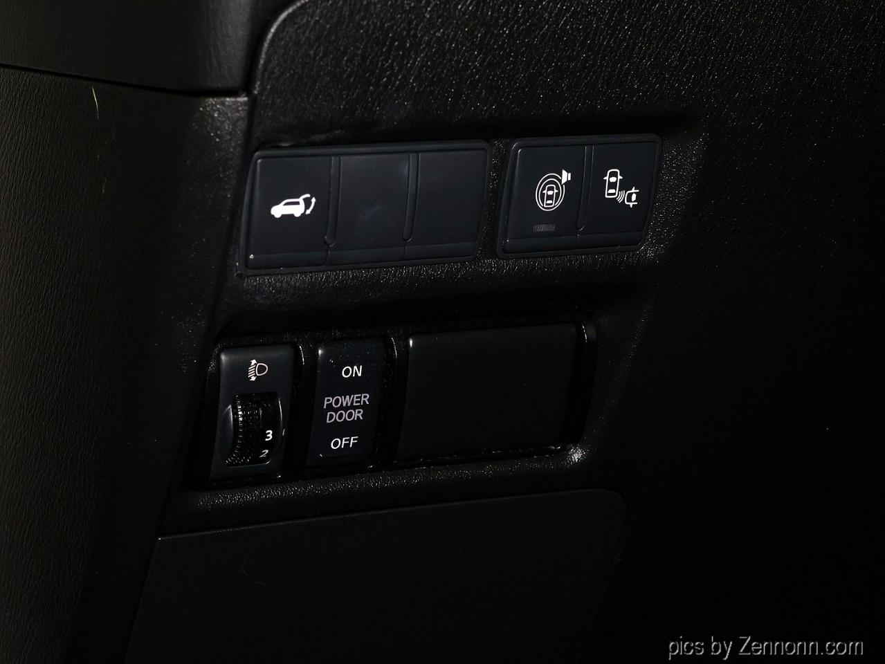 Nissan Armada 4x4 Platinum 2017