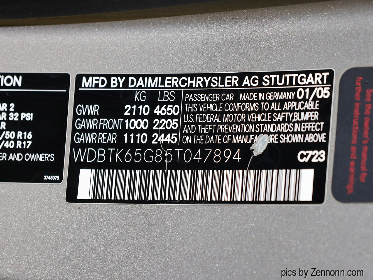 Mercedes-Benz CLK-Class 2dr Cabriolet 3.2L 2005