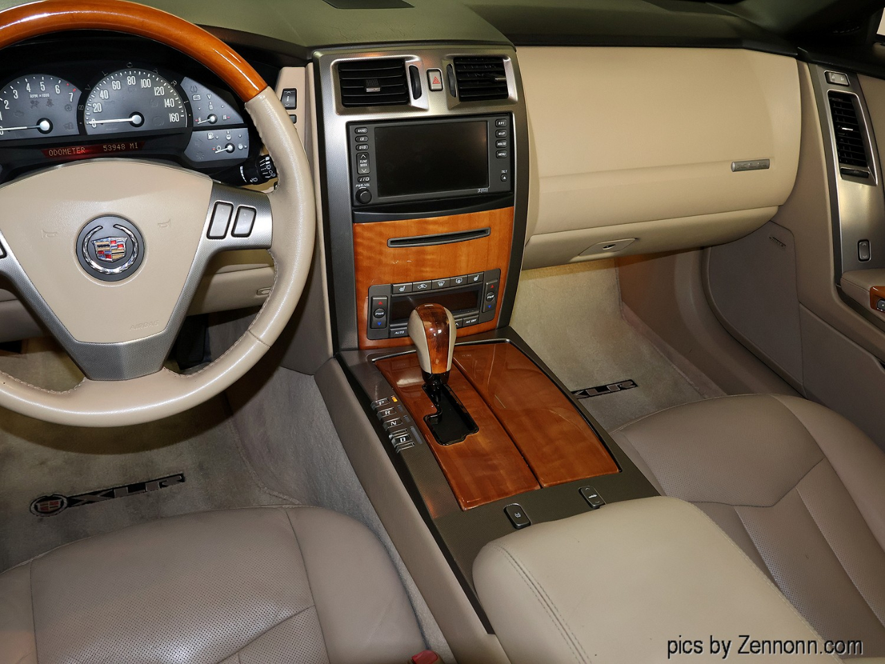 Cadillac XLR 2dr Convertible 2007