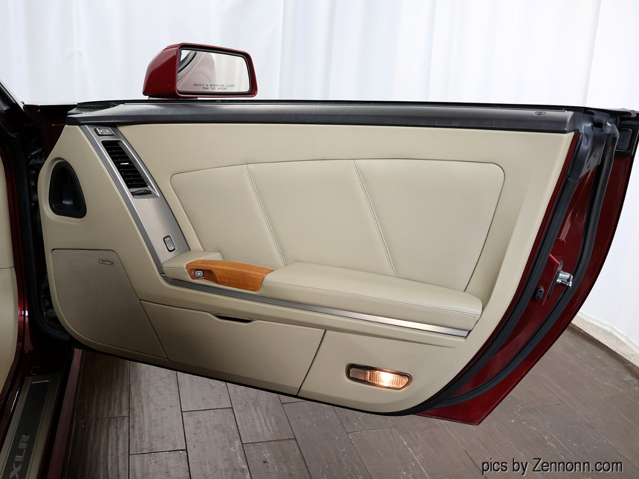 Cadillac XLR 2dr Convertible 2007