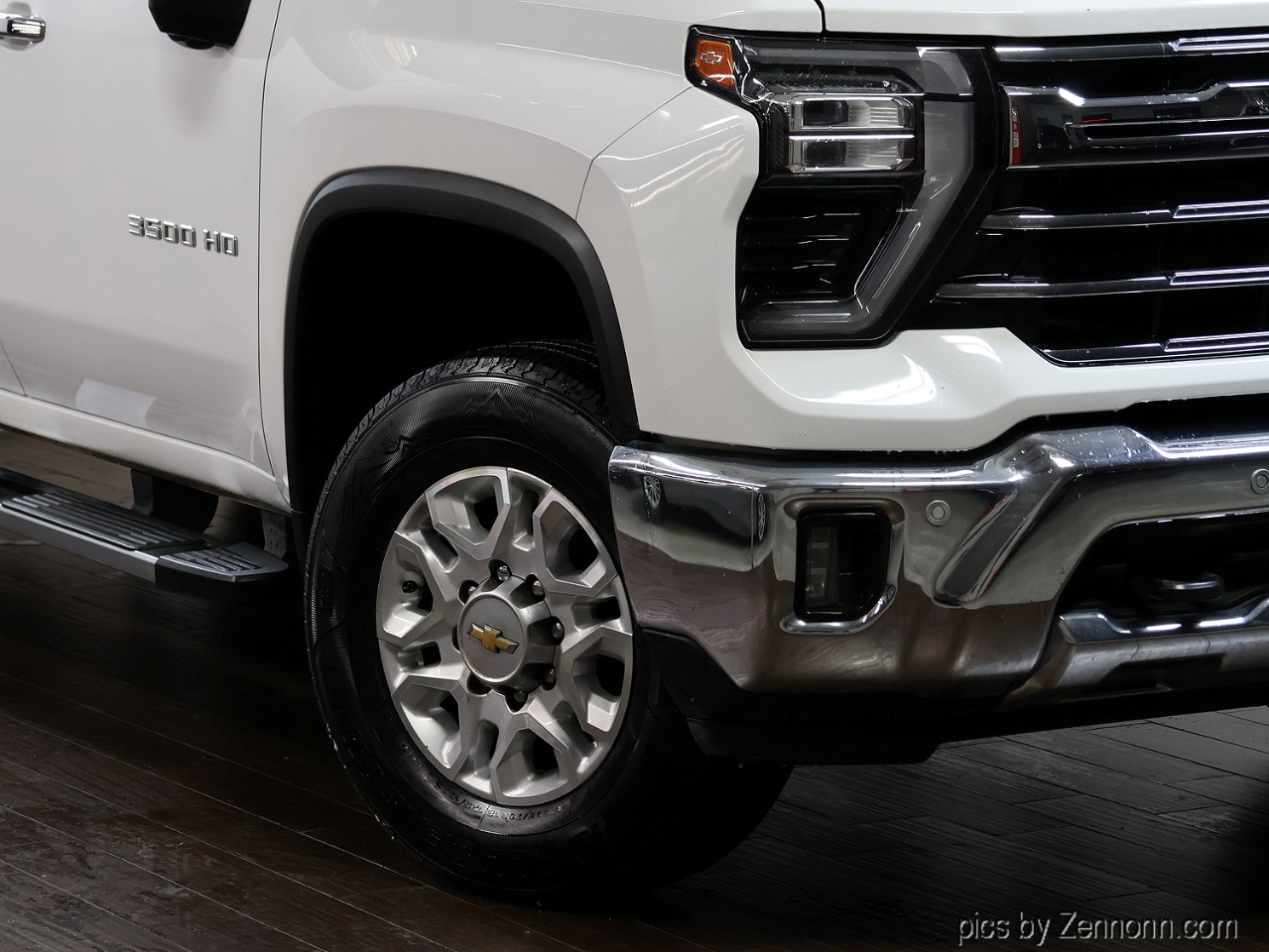 Chevrolet Silverado 3500HD 4WD Crew Cab 172" LTZ 2024