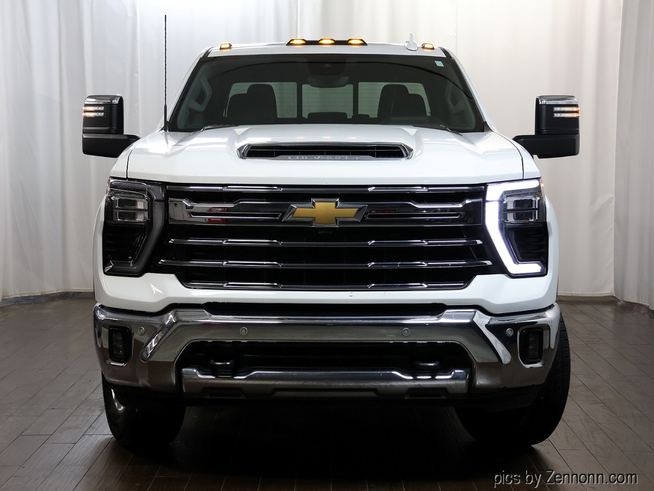 Chevrolet Silverado 3500HD 4WD Crew Cab 172" LTZ 2024