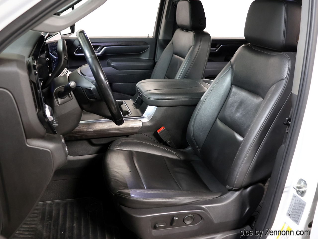 Chevrolet Silverado 3500HD 4WD Crew Cab 172" LTZ 2024