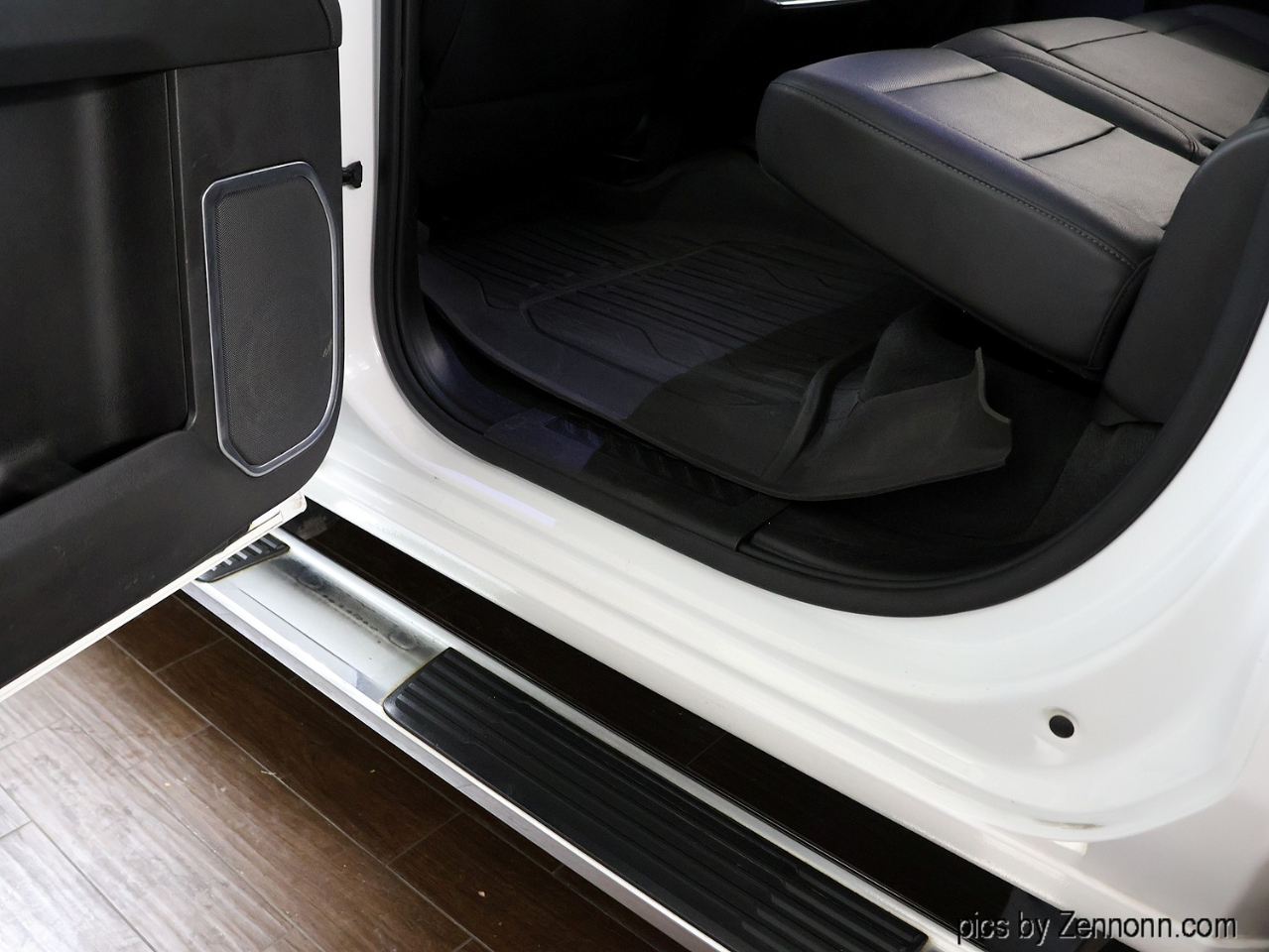 Chevrolet Silverado 3500HD 4WD Crew Cab 172" LTZ 2024