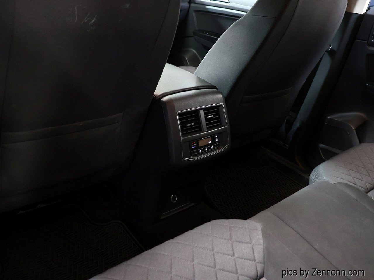 Volkswagen Atlas 3.6L V6 S 4MOTION 2019