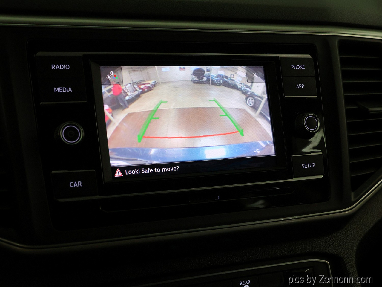 Volkswagen Atlas 3.6L V6 S 4MOTION 2019