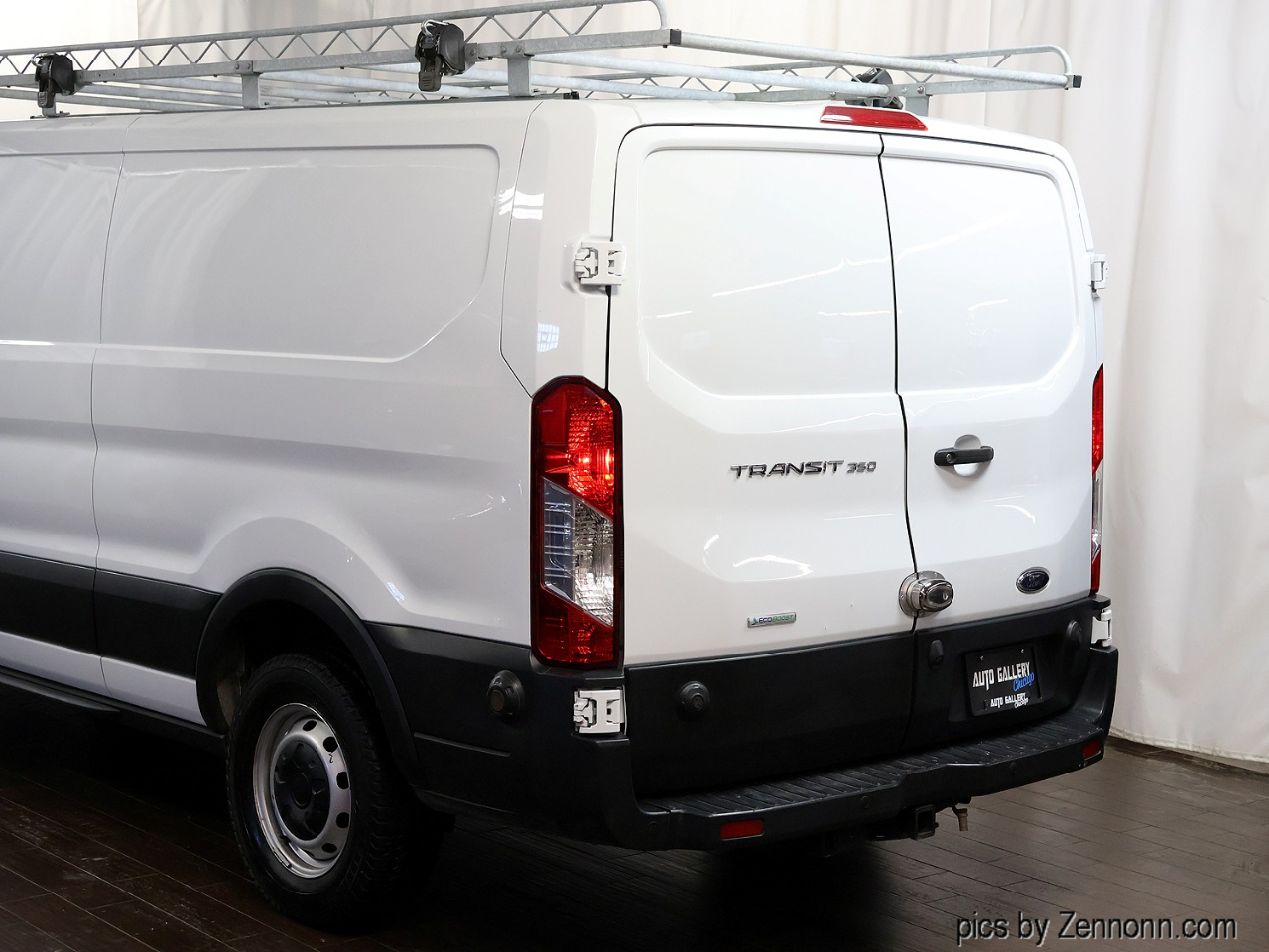 Ford Transit Van T-350 148" Low Rf 9500 GVWR Swing-Out RH Dr 2019