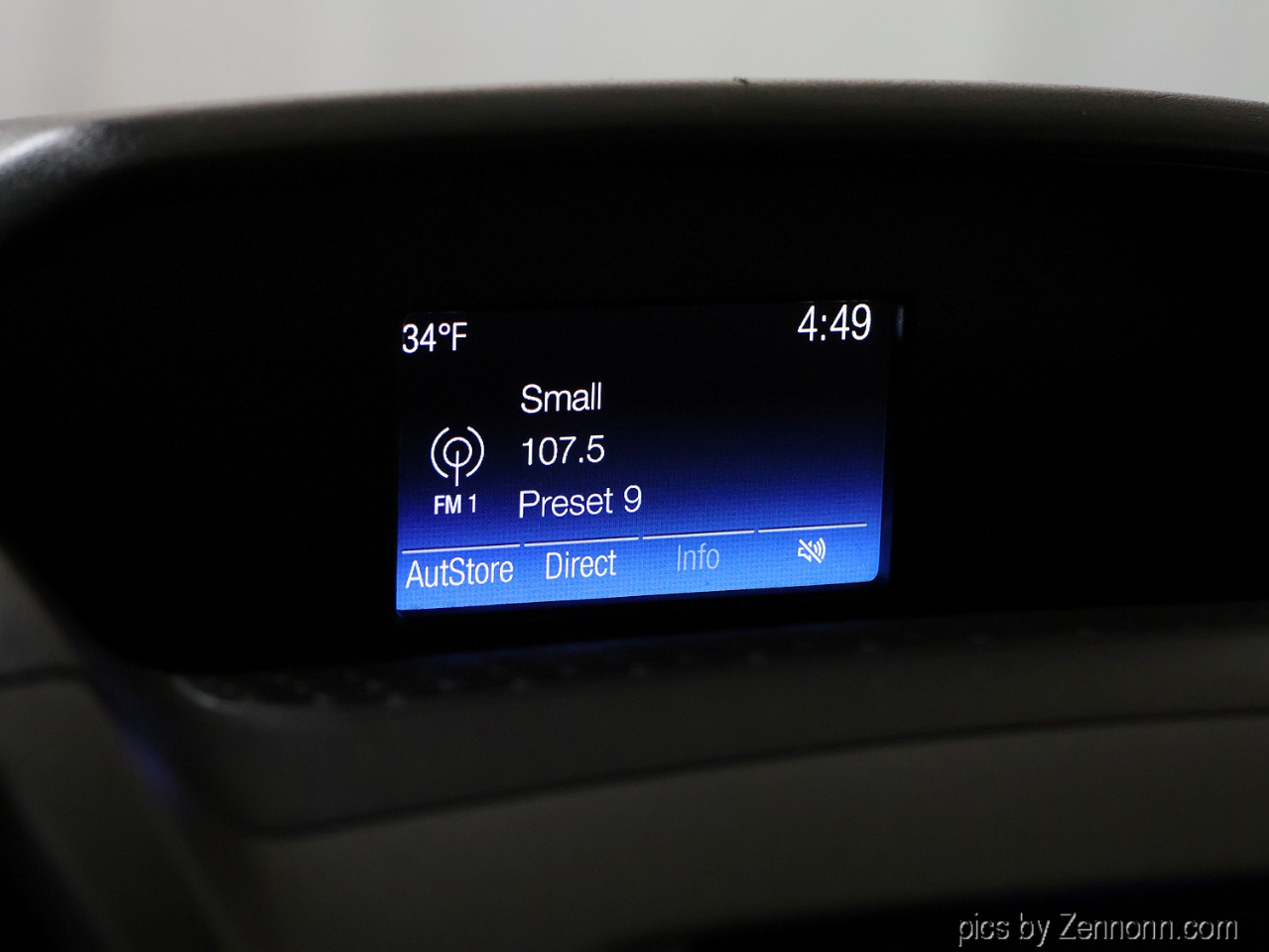 Ford Transit Van T-350 148" Low Rf 9500 GVWR Swing-Out RH Dr 2019