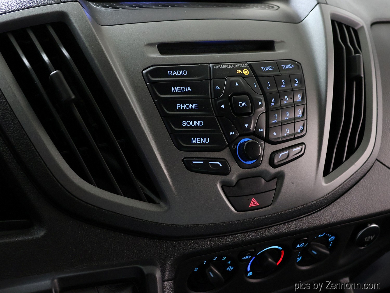 Ford Transit Van T-350 148" Low Rf 9500 GVWR Swing-Out RH Dr 2019