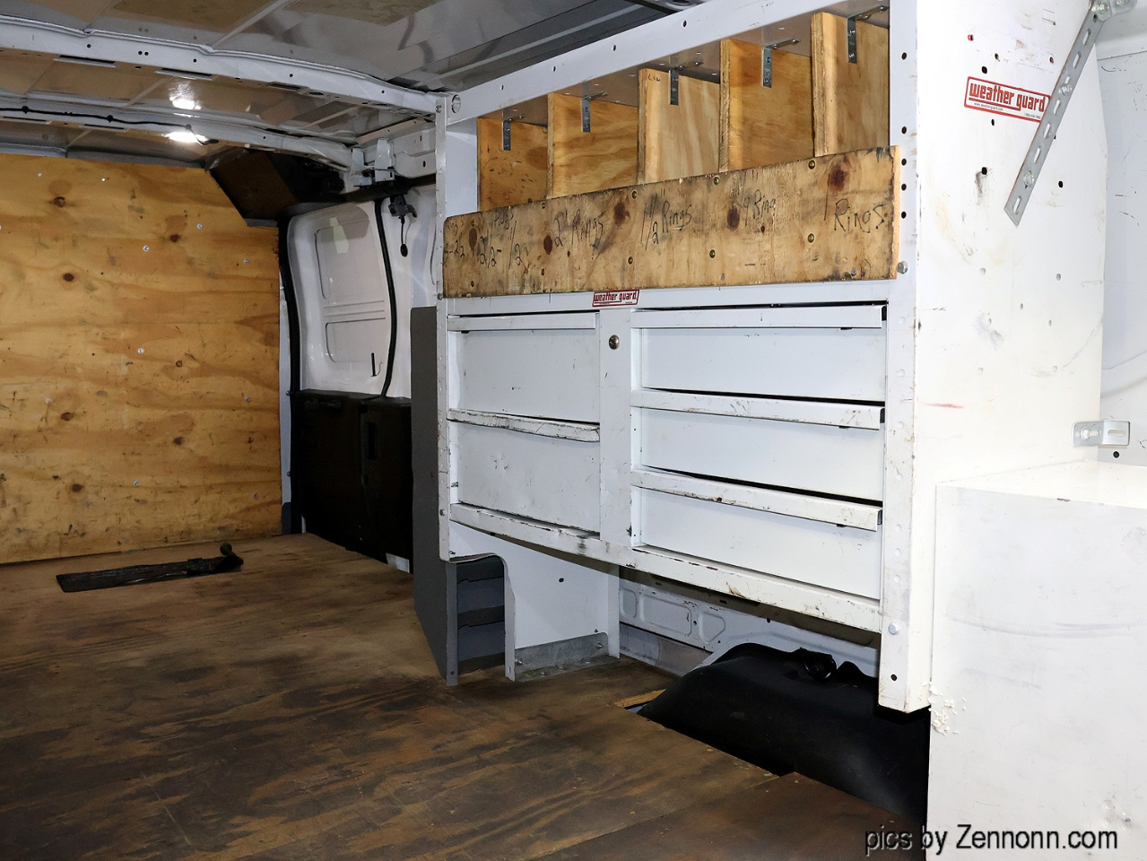 Ford Transit Van T-350 148" Low Rf 9500 GVWR Swing-Out RH Dr 2019