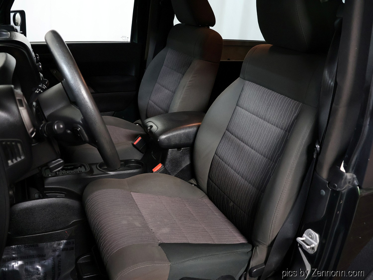 Jeep Wrangler 4WD 2dr Sport 2011