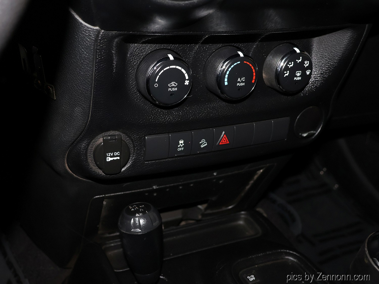 Jeep Wrangler 4WD 2dr Sport 2011