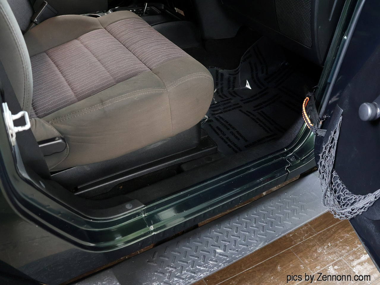 Jeep Wrangler 4WD 2dr Sport 2011