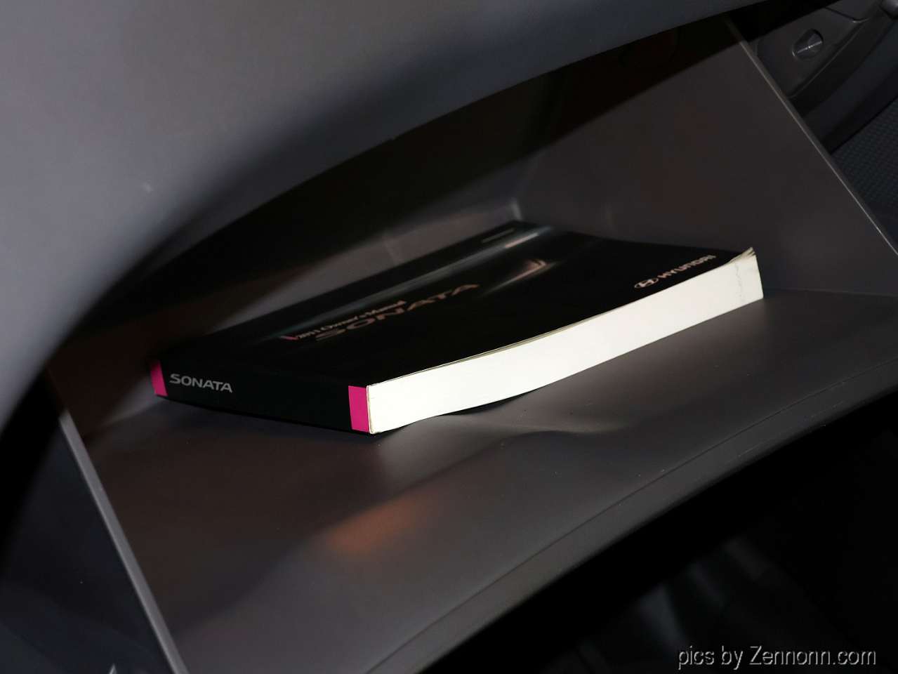 Hyundai Sonata 4dr Sdn 2.4L Auto GLS 2011