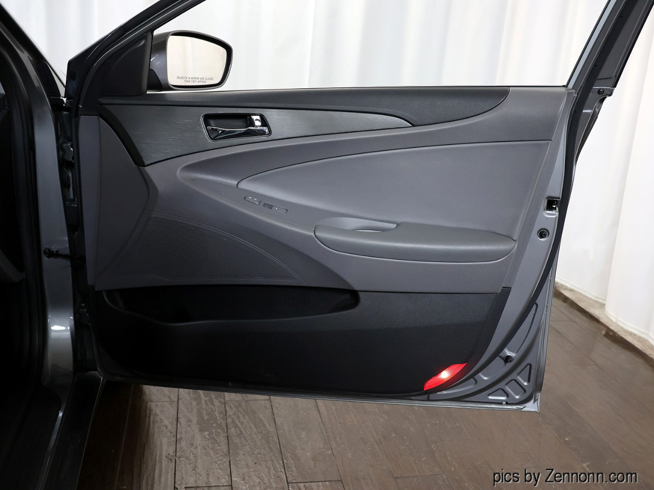 Hyundai Sonata 4dr Sdn 2.4L Auto GLS 2011