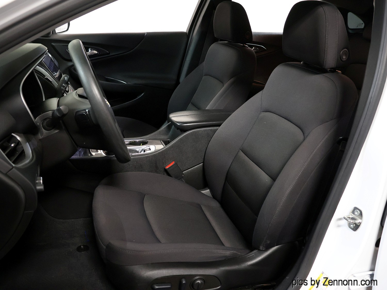 Chevrolet Malibu 4dr Sdn LT 2022