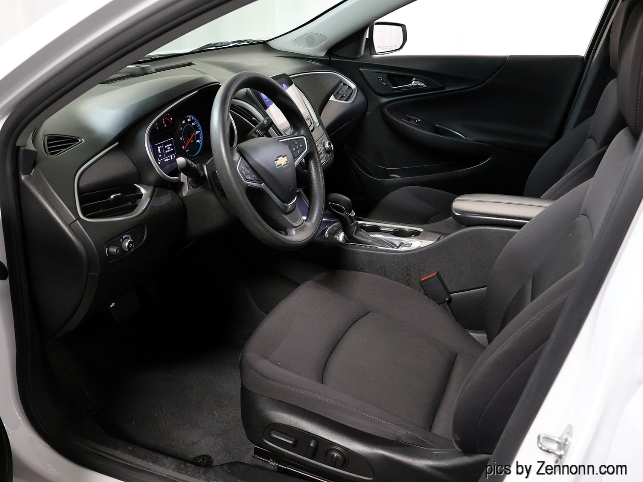 Chevrolet Malibu 4dr Sdn LT 2022