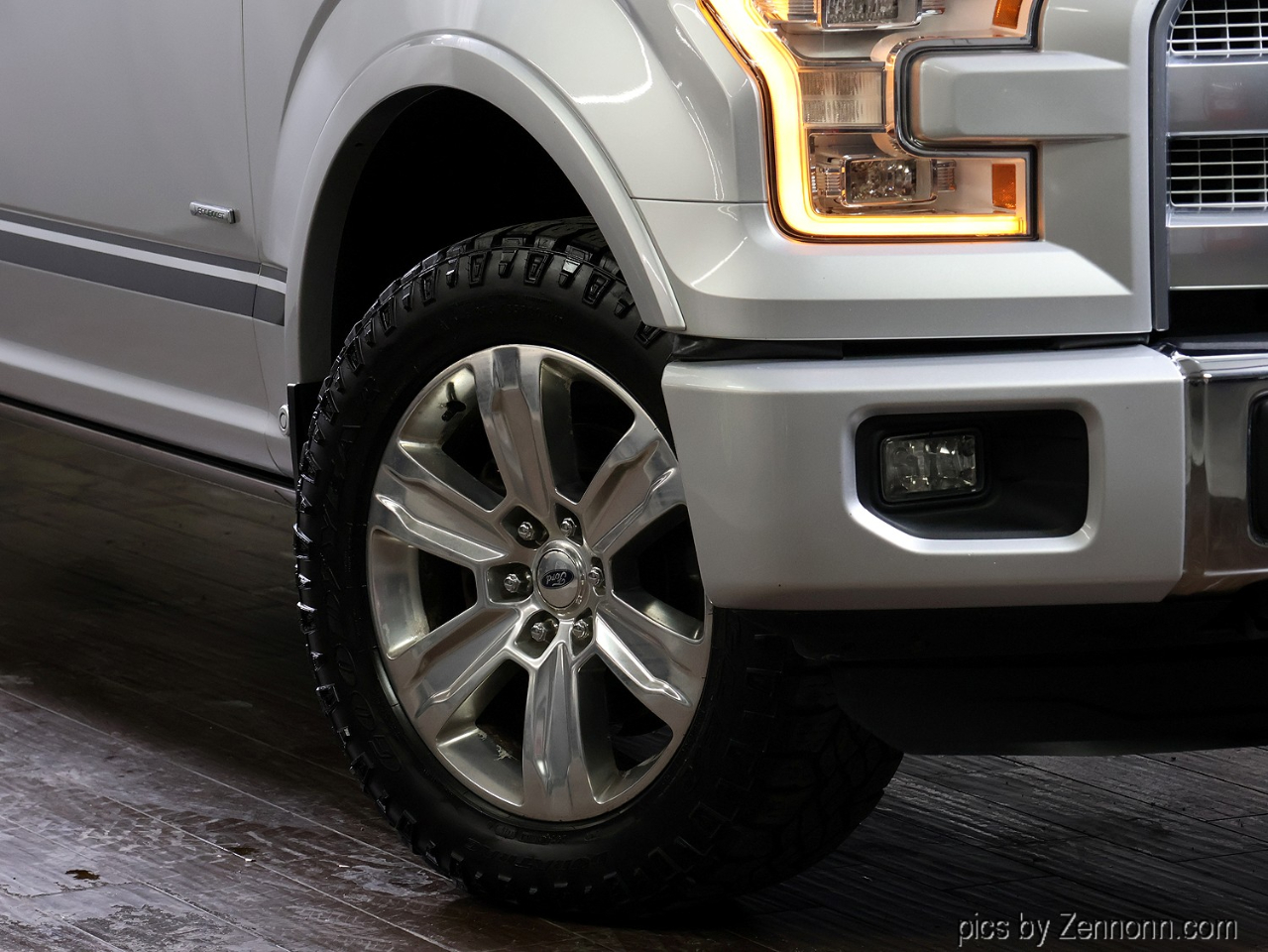 Ford F-150 4WD SuperCrew 157" Platinum 2015