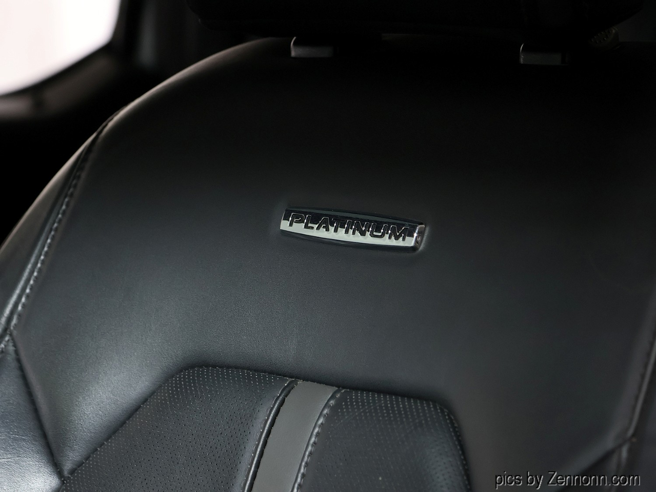 Ford F-150 4WD SuperCrew 157" Platinum 2015