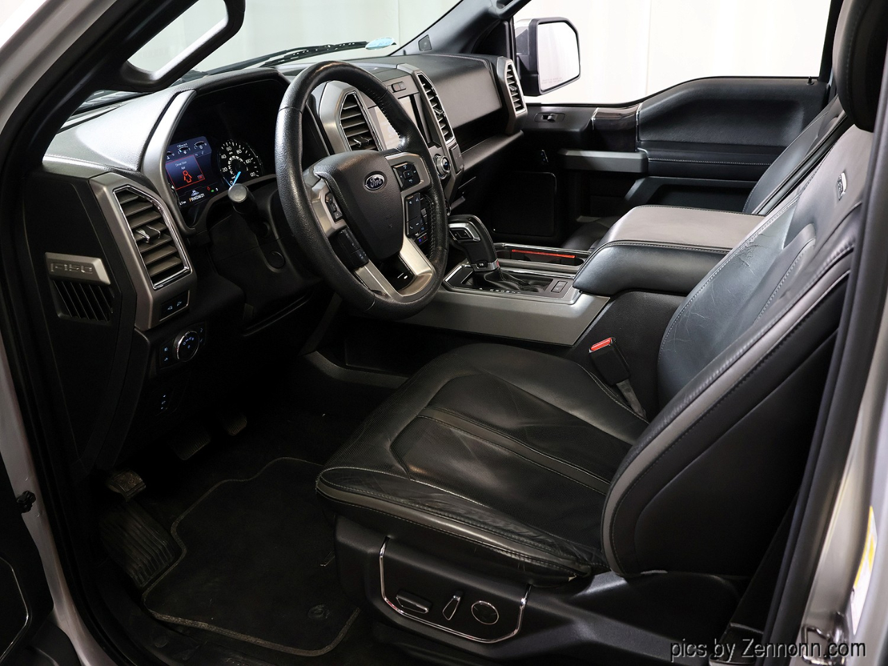 Ford F-150 4WD SuperCrew 157" Platinum 2015