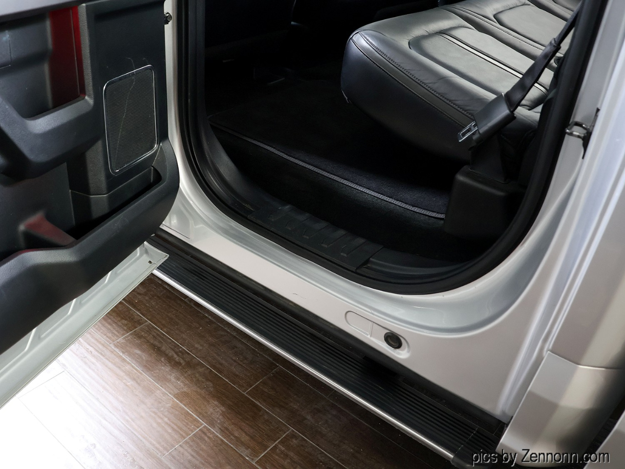 Ford F-150 4WD SuperCrew 157" Platinum 2015