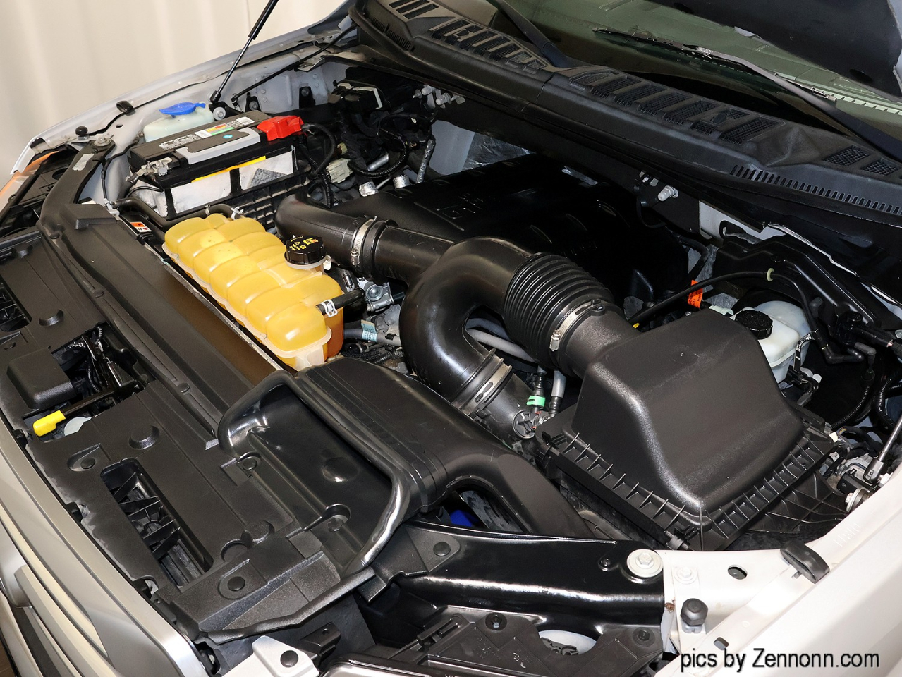 Ford F-150 4WD SuperCrew 157" Platinum 2015