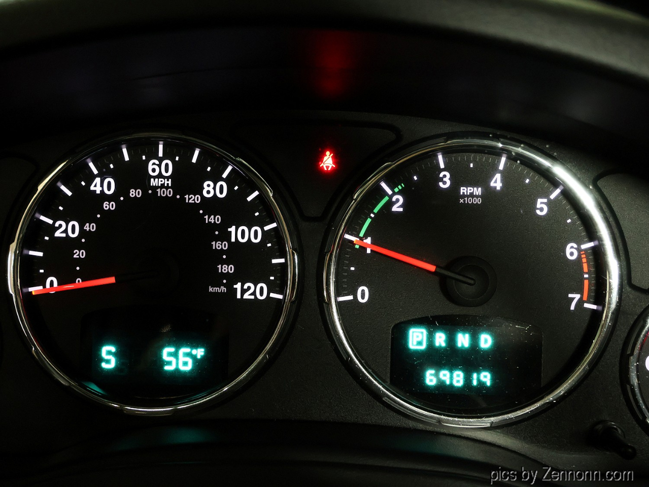 Jeep Liberty 4WD 4dr Sport 2012