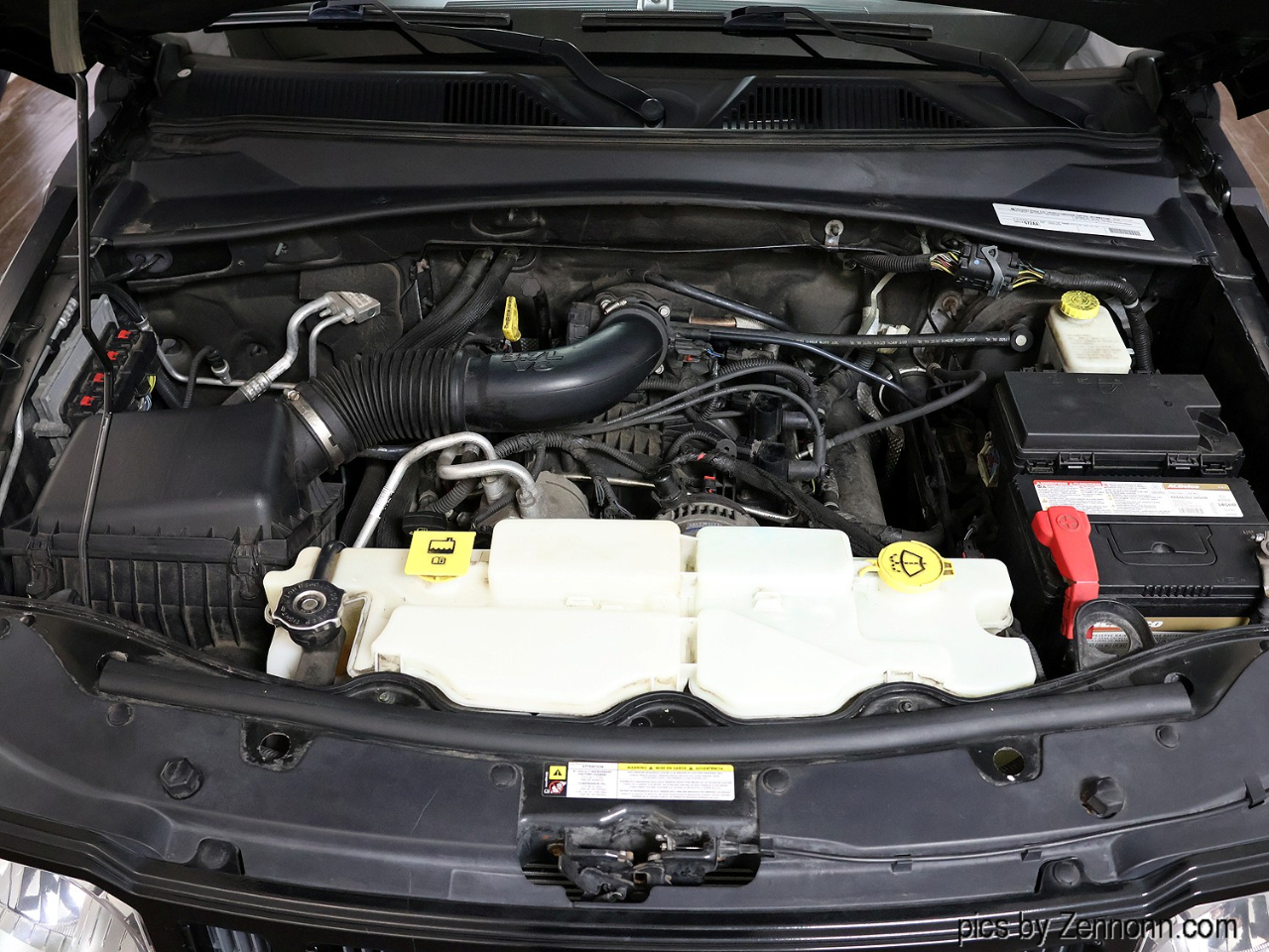 Jeep Liberty 4WD 4dr Sport 2012