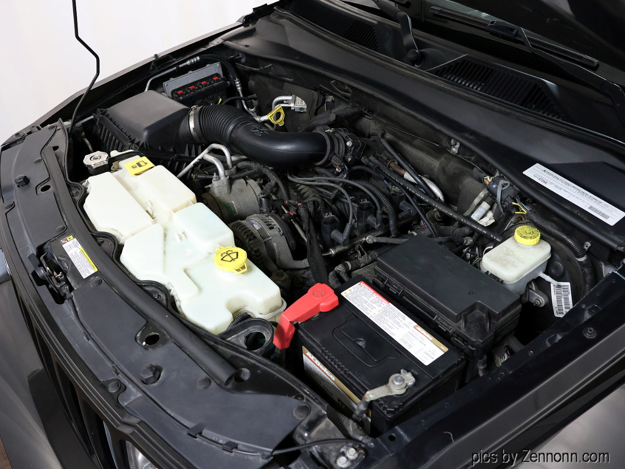 Jeep Liberty 4WD 4dr Sport 2012