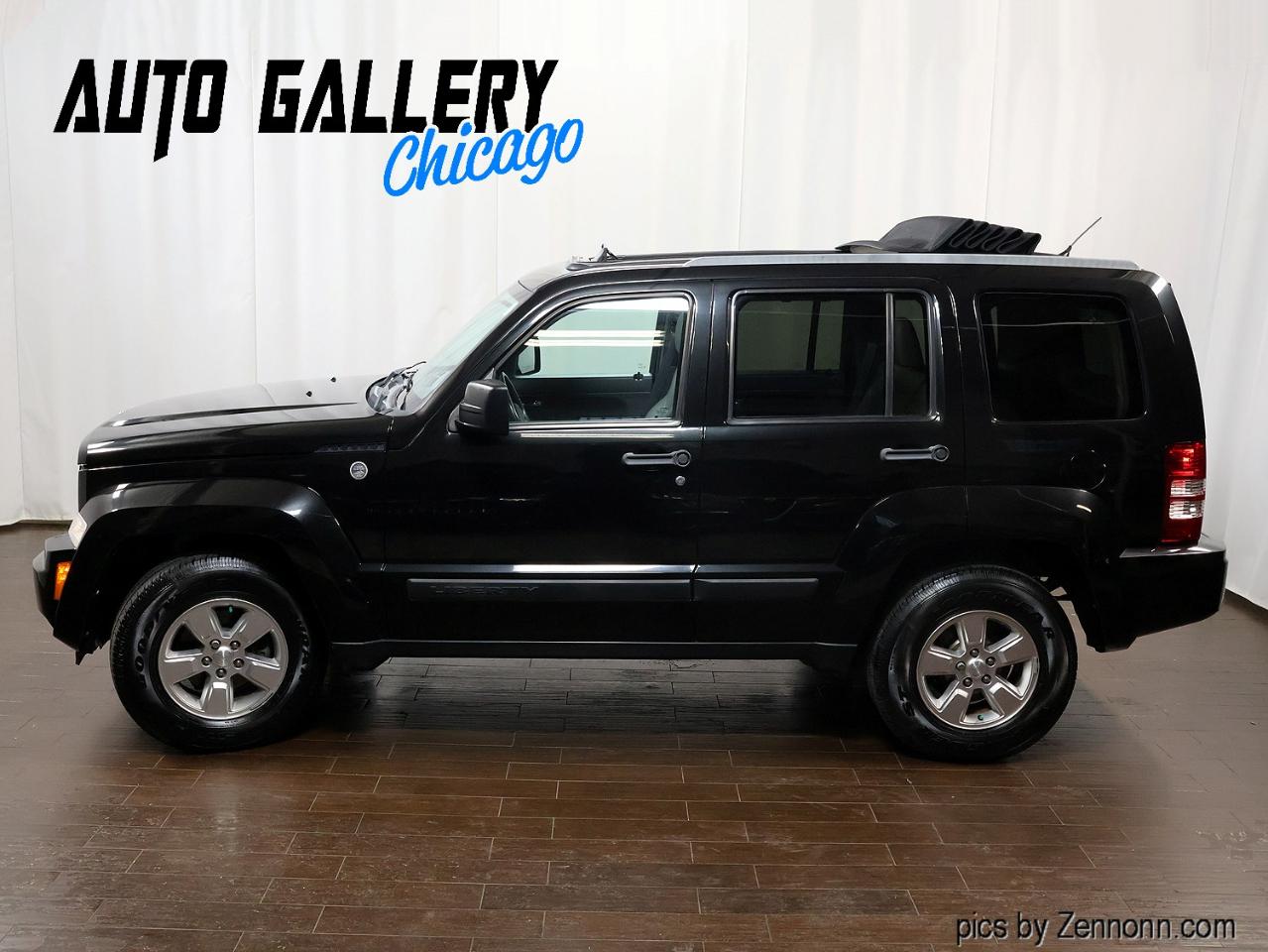 Jeep Liberty 4WD 4dr Sport 2012