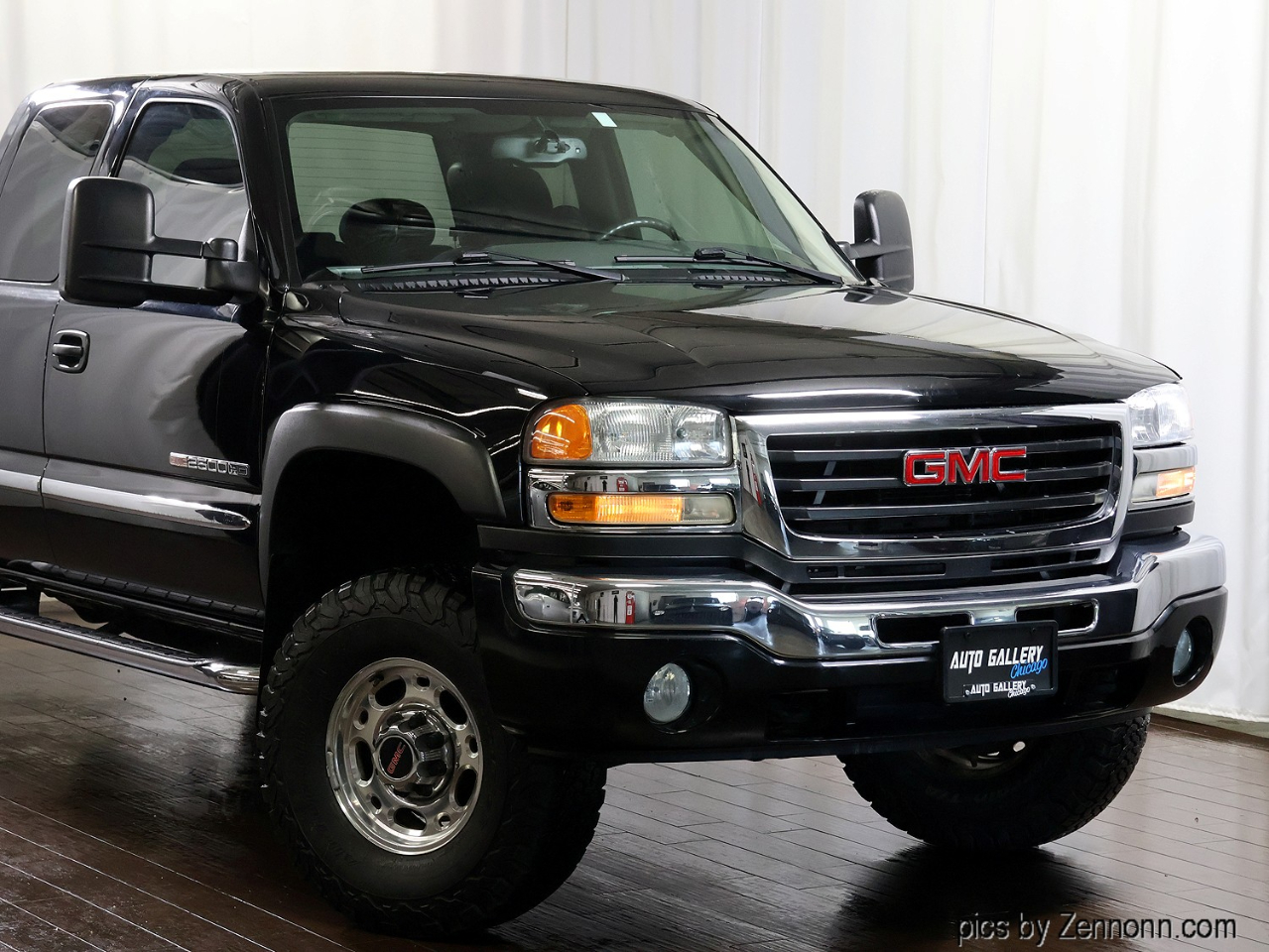 GMC Sierra 2500HD Ext Cab 143.5" WB 4WD SLE1 2006