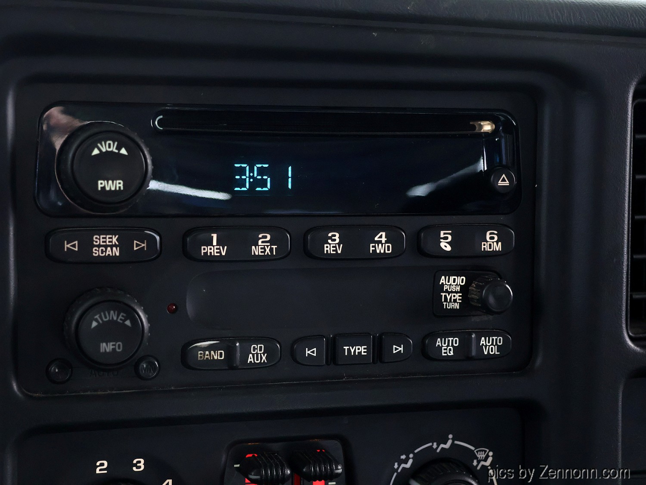 GMC Sierra 2500HD Ext Cab 143.5" WB 4WD SLE1 2006