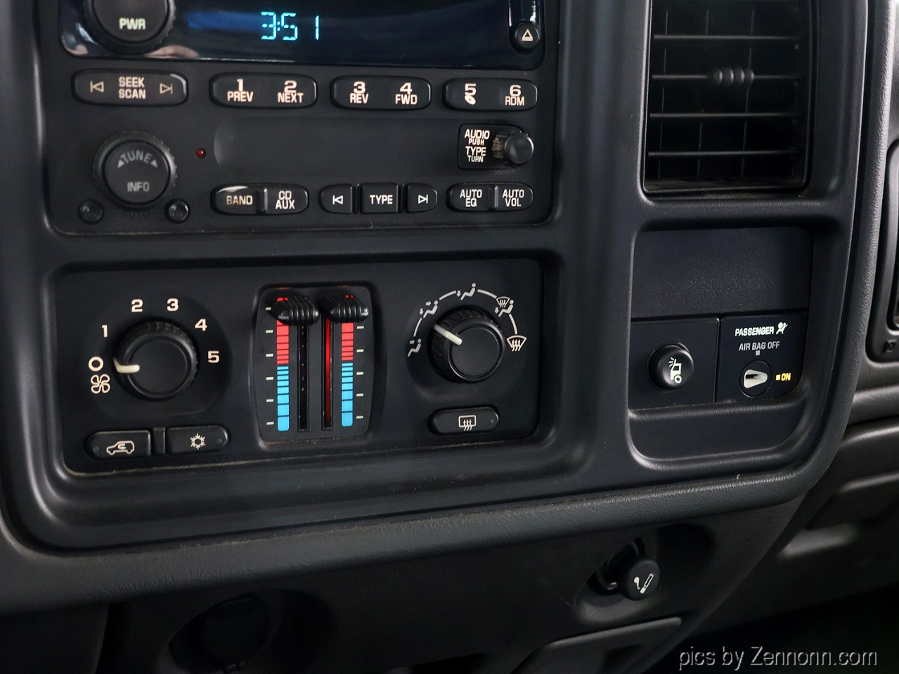 GMC Sierra 2500HD Ext Cab 143.5" WB 4WD SLE1 2006