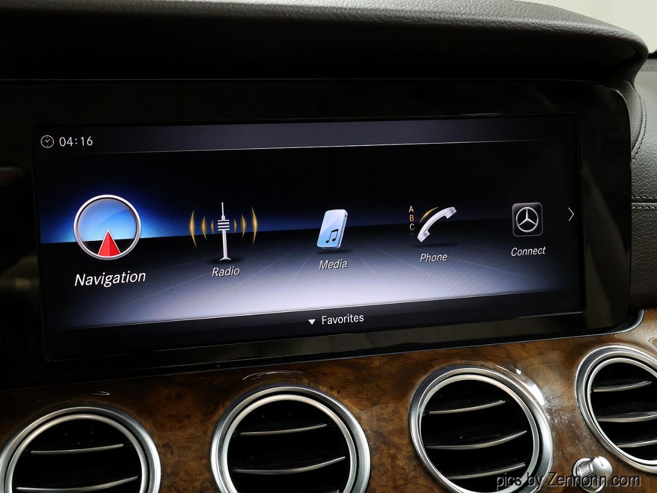 Mercedes-Benz E-Class E 300 4MATIC Sedan 2018