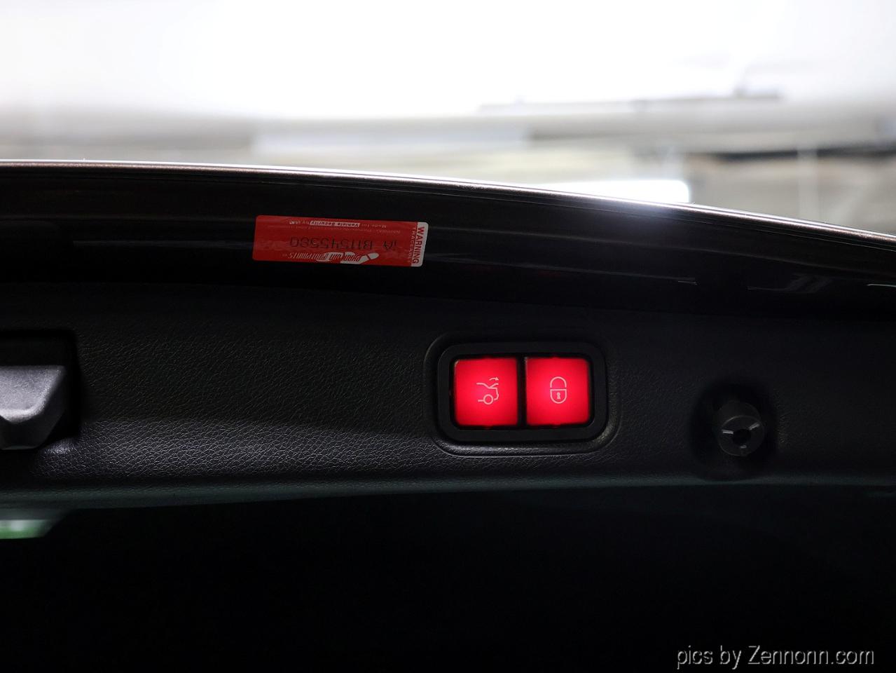 Mercedes-Benz E-Class E 300 4MATIC Sedan 2018