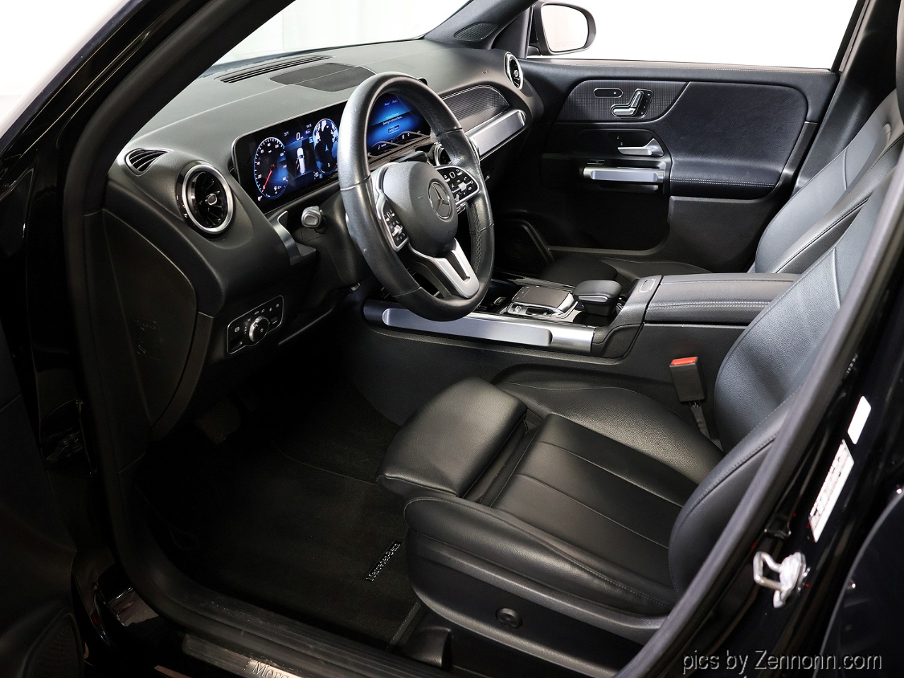 Mercedes-Benz GLB GLB 250 4MATIC SUV 2020