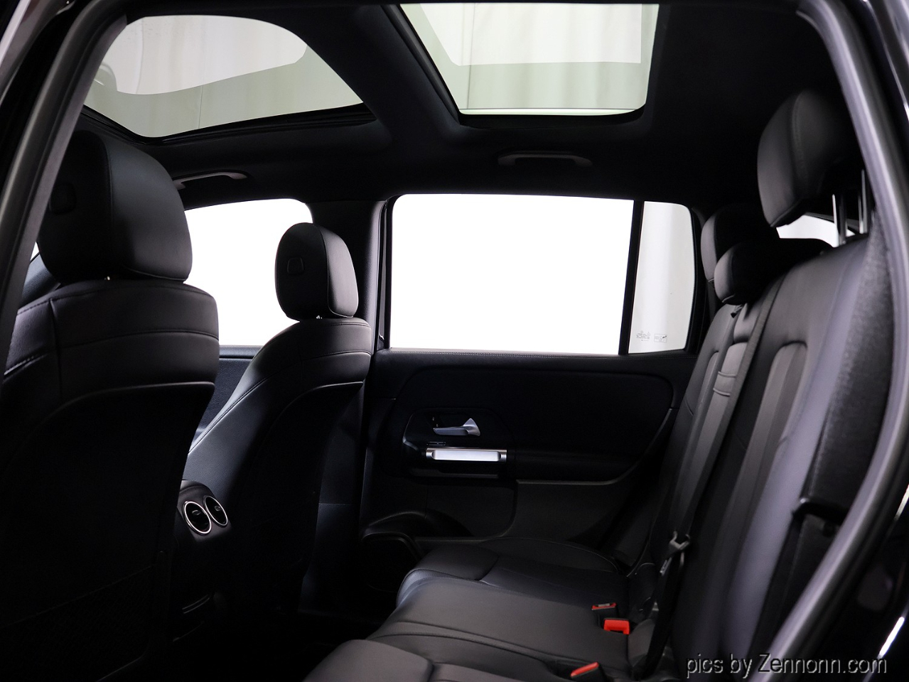 Mercedes-Benz GLB GLB 250 4MATIC SUV 2020