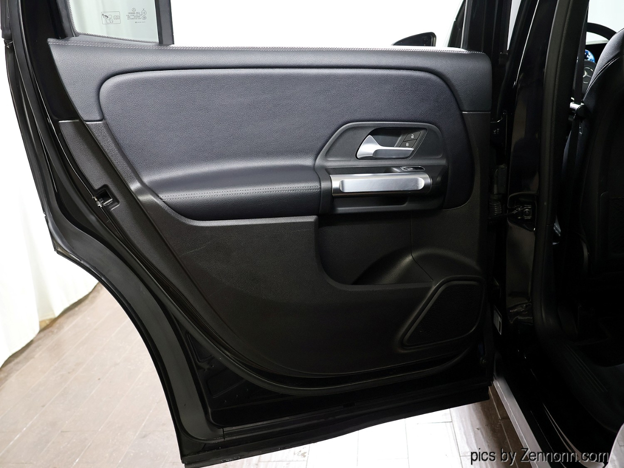 Mercedes-Benz GLB GLB 250 4MATIC SUV 2020