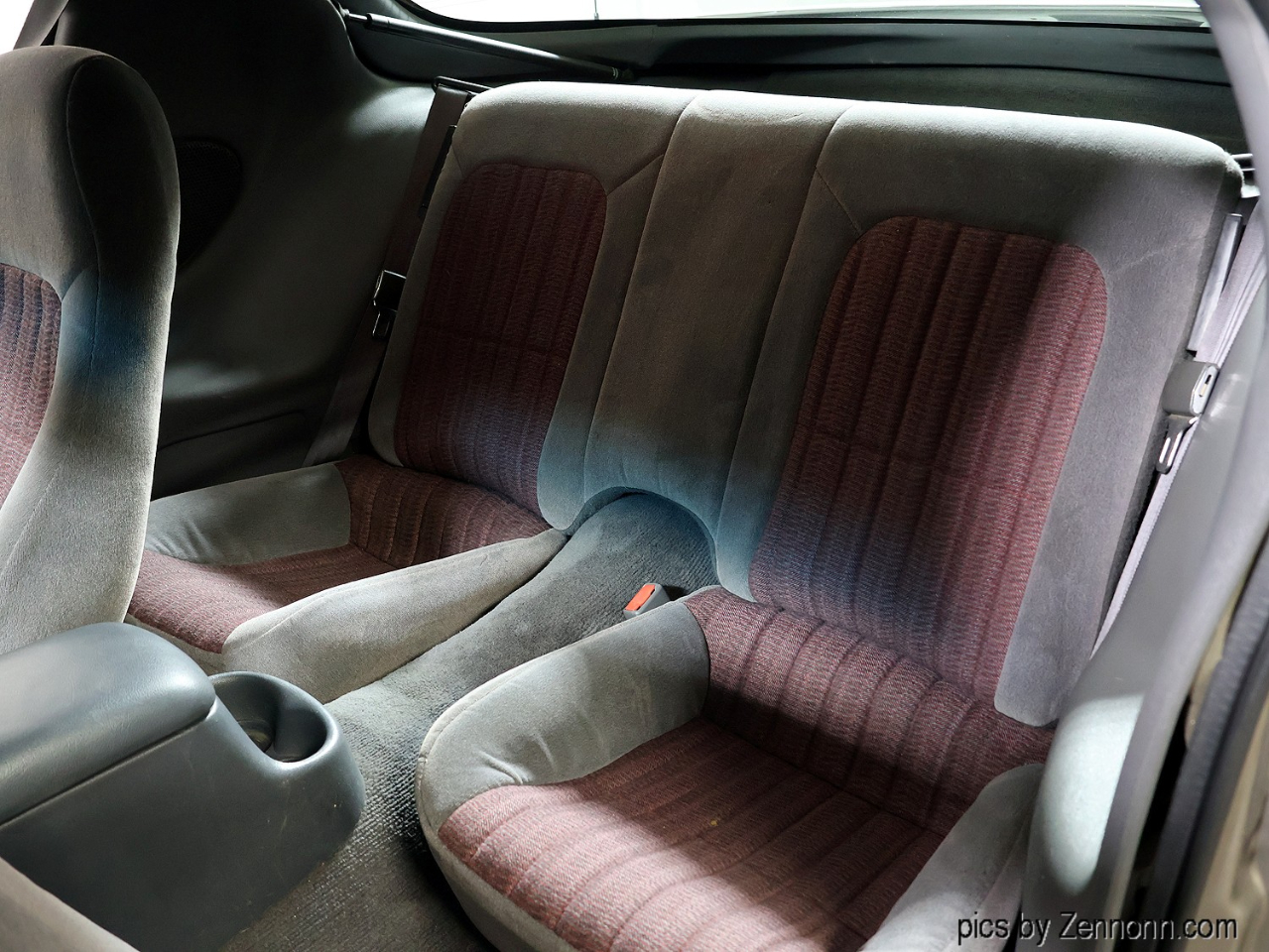 Chevrolet Camaro 2dr Cpe 1999