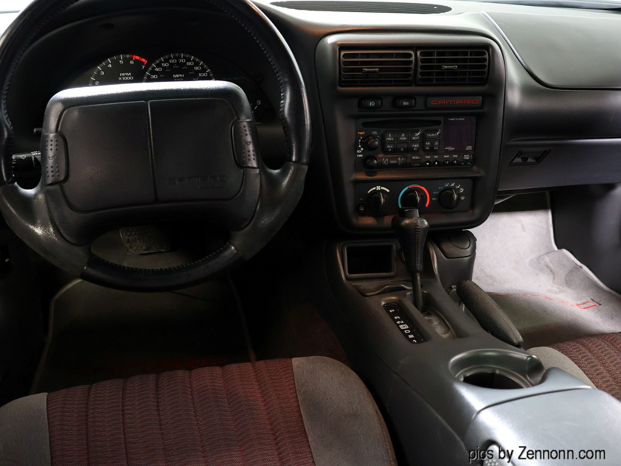 Chevrolet Camaro 2dr Cpe 1999