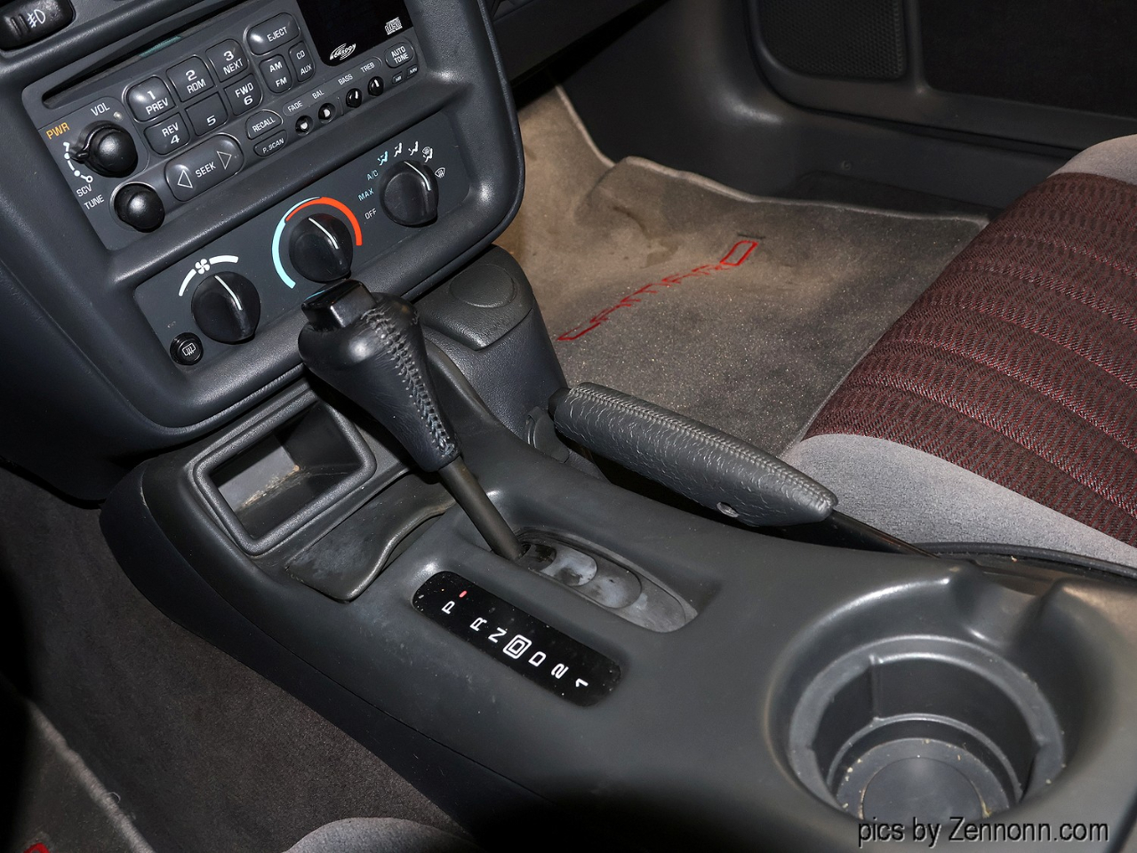 Chevrolet Camaro 2dr Cpe 1999