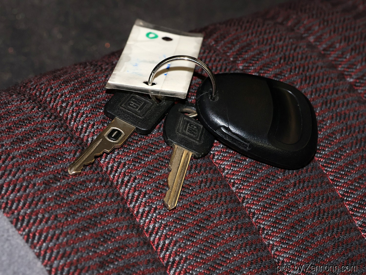 Chevrolet Camaro 2dr Cpe 1999