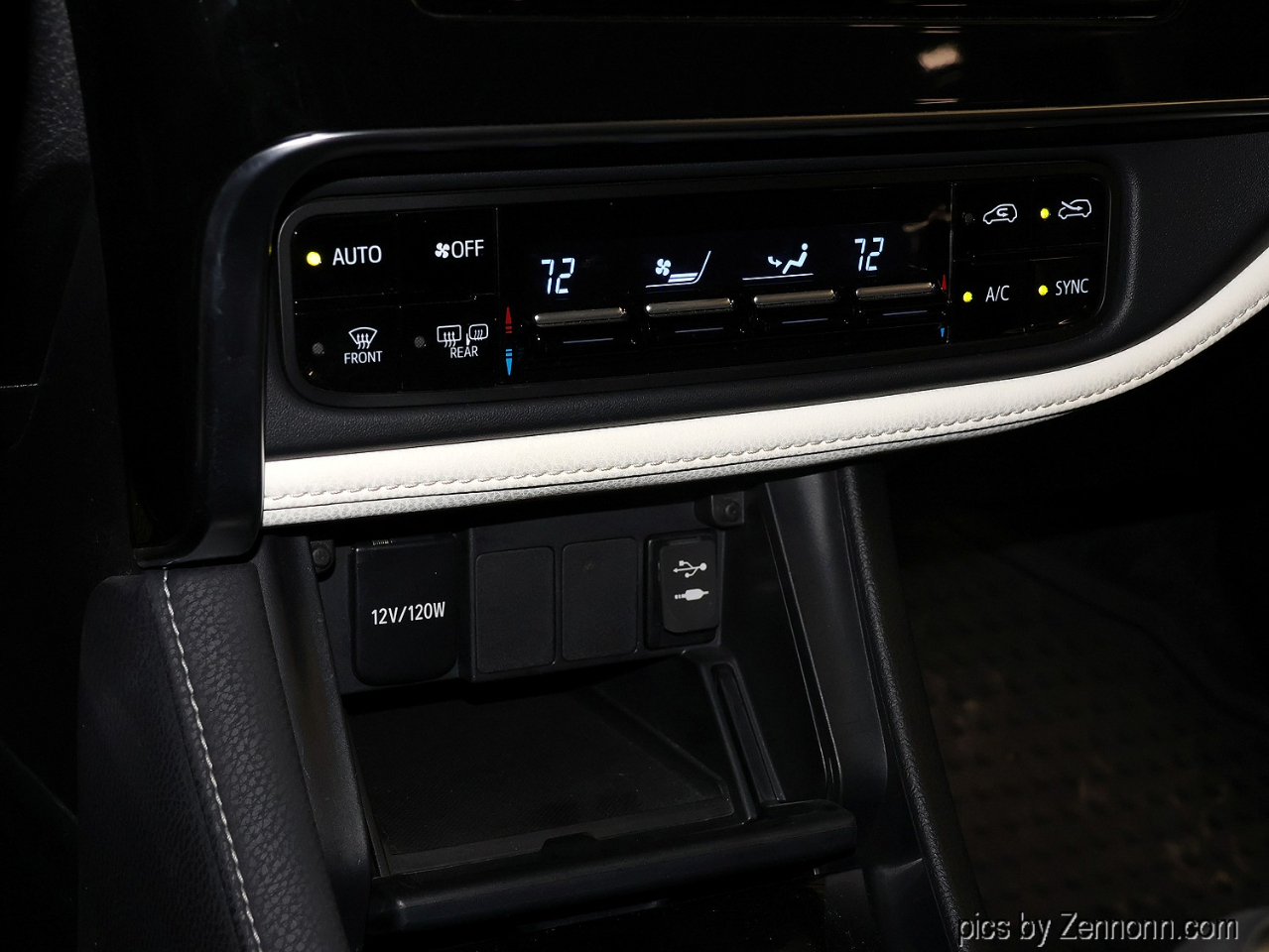 Toyota Corolla iM 4D Hatchback 6sp 2017