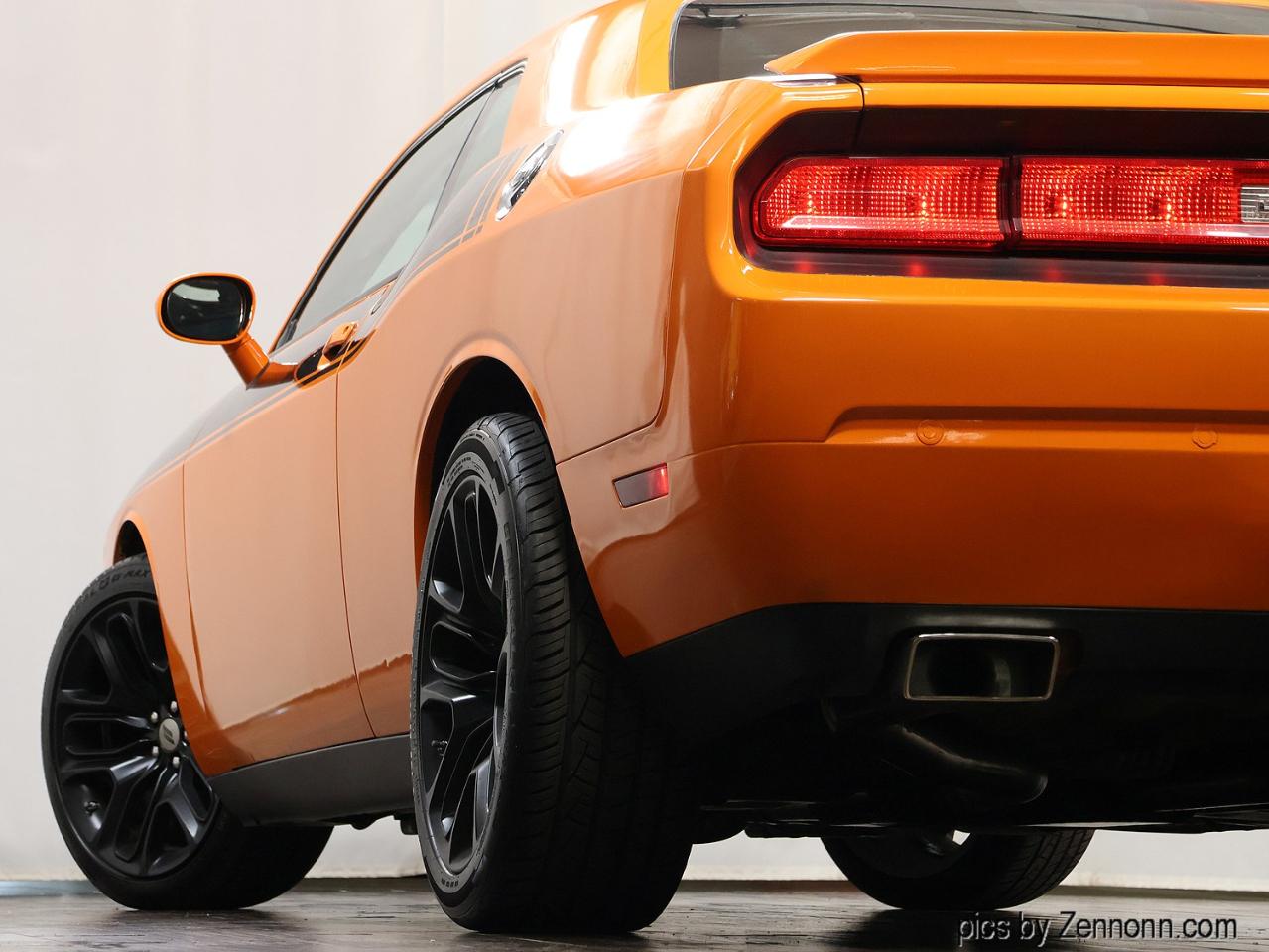 Dodge Challenger 2dr Cpe R/T Plus 2014