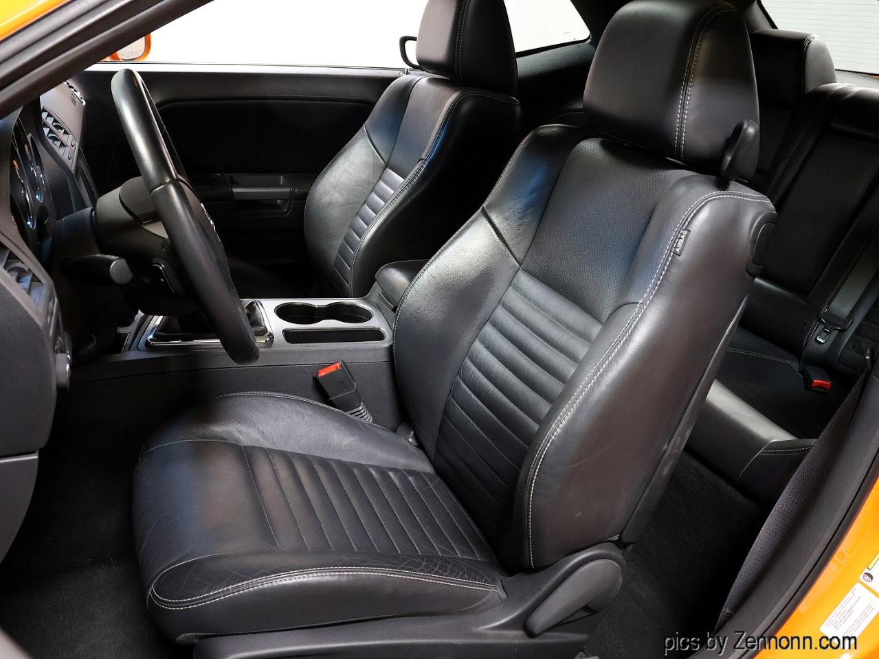 Dodge Challenger 2dr Cpe R/T Plus 2014