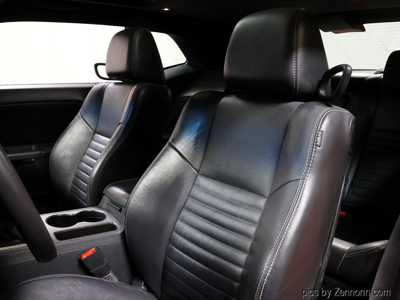 Dodge Challenger 2dr Cpe R/T Plus 2014