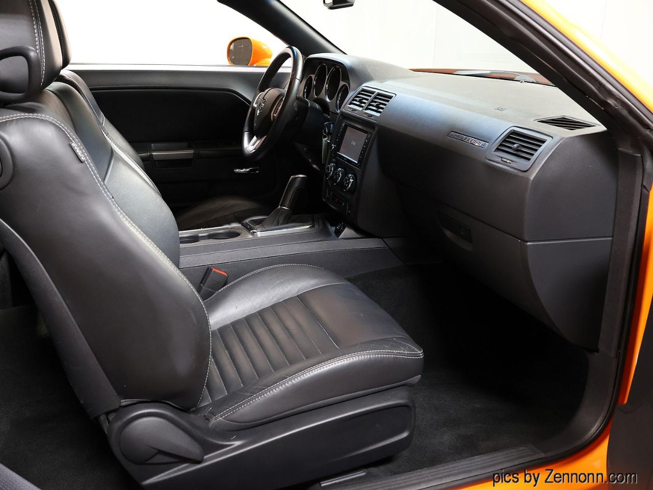 Dodge Challenger 2dr Cpe R/T Plus 2014